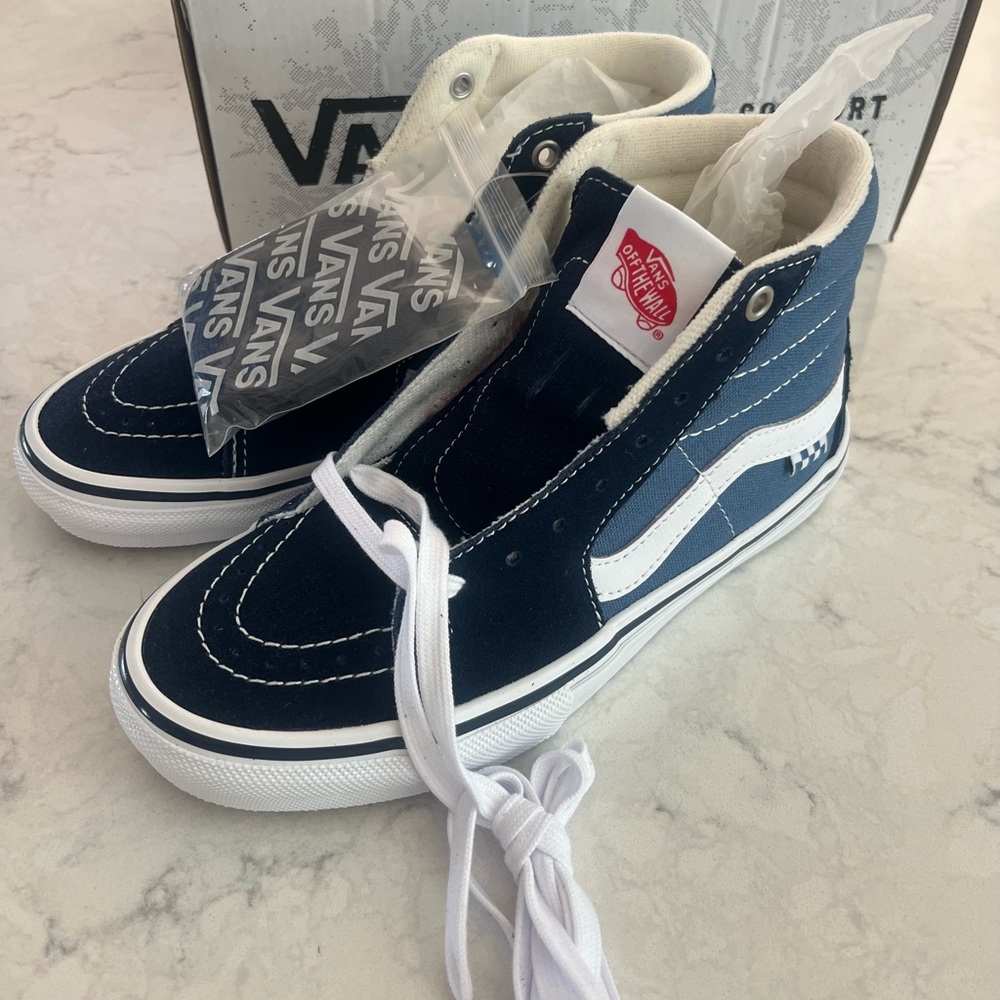 Vans Kids Navy & White Sk8-Hi Canvas High-Top Sneakers